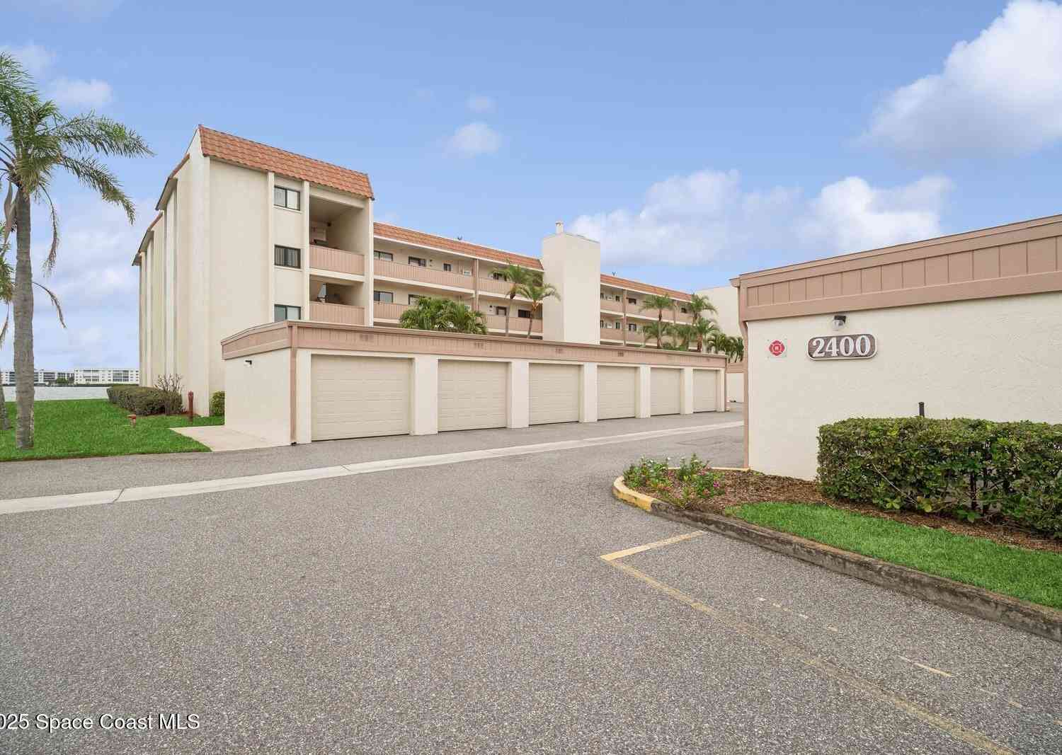 Condo For Rent - 200 S Banana River Boulevard #2404<br/> Cocoa Beach, FL 32931