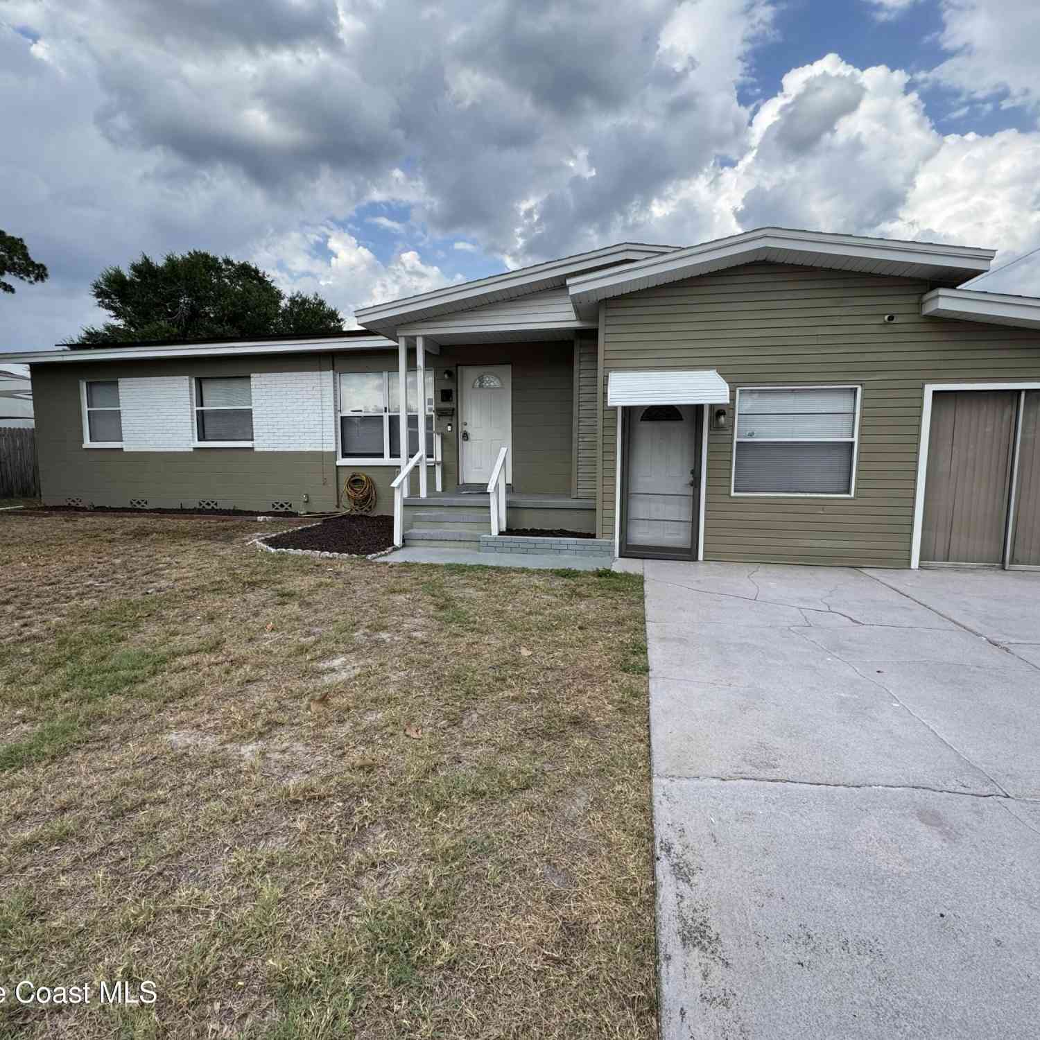 Homes For Sale - 1312 Audubon Drive<br/> Cocoa, FL 32922