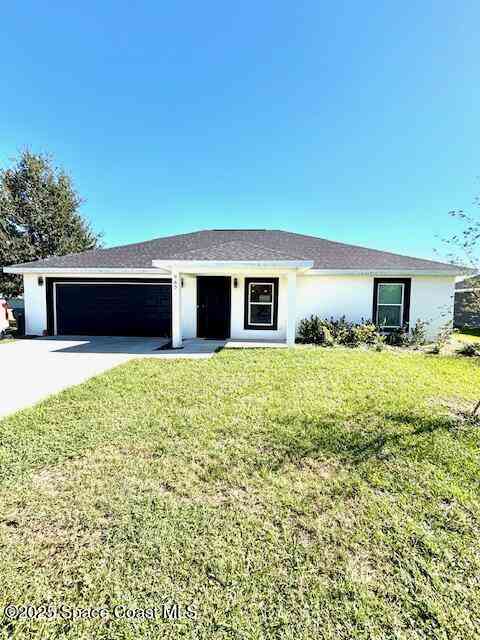 Homes For Sale - 965 N Singleton Avenue<br/> Titusville, FL 32796
