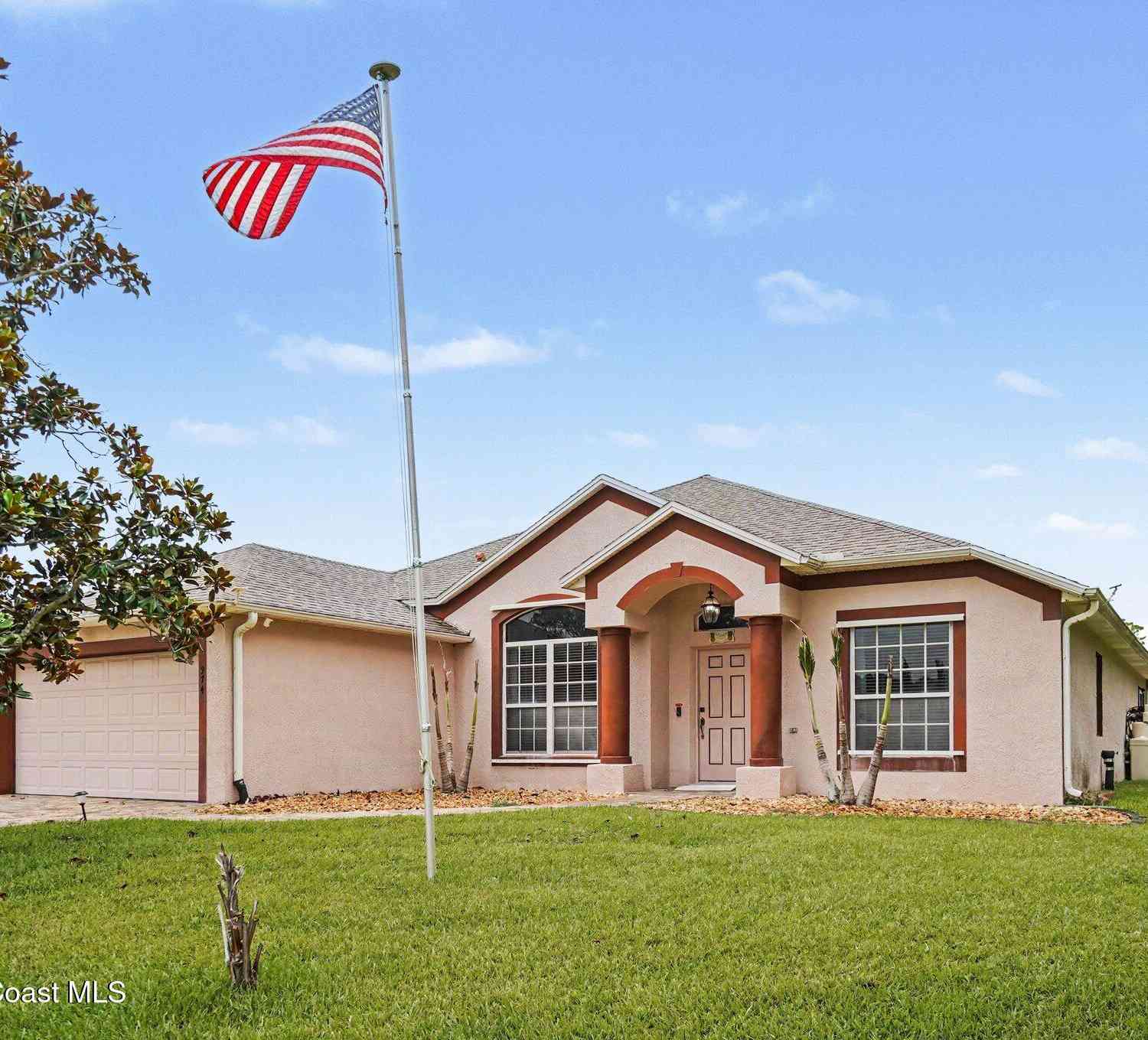 Homes For Sale - 974 Pebble Avenue<br/> Palm Bay, FL 32907