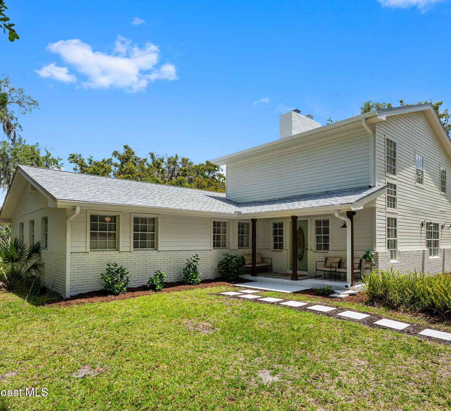 Homes For Sale - 380 E Hall Road<br/> Brevard County, Merritt Island, FL 32953