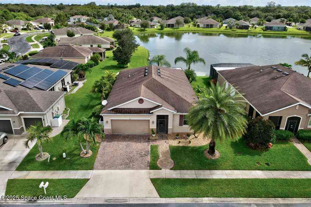 Homes For Rent - 205 Bellamy Trail<br/> Sebastian, FL 32958