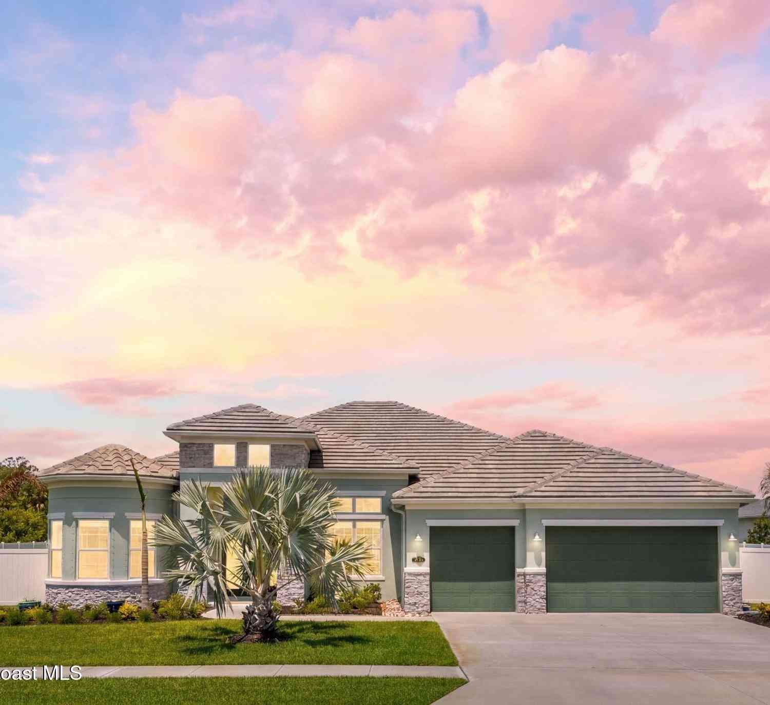 Homes For Sale - 5250 Ambrosia Lane<br/> Merritt Island, FL 32953