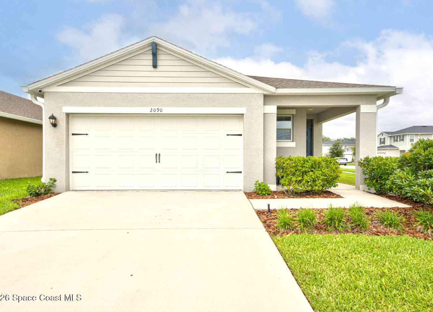 Homes For Sale - 2090 Apalachicola Lane<br/> Sanford, FL 32771