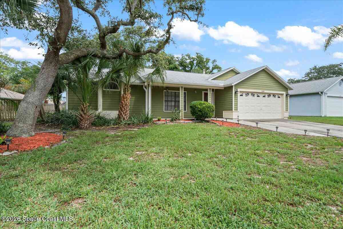 Homes For Sale - 2390 Honeybrook Creek Drive<br/> Brevard County, Melbourne, FL 32935
