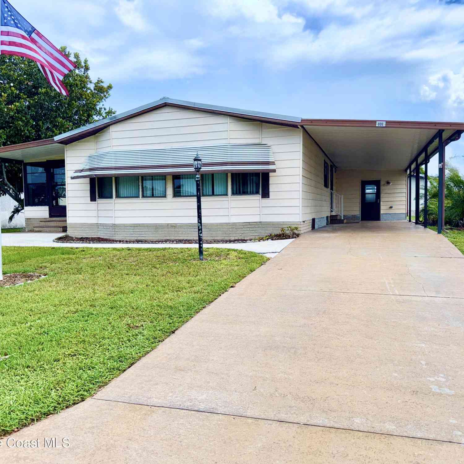 Mobile Home For Sale - 806 Draco Drive<br/> Barefoot Bay, FL 32976