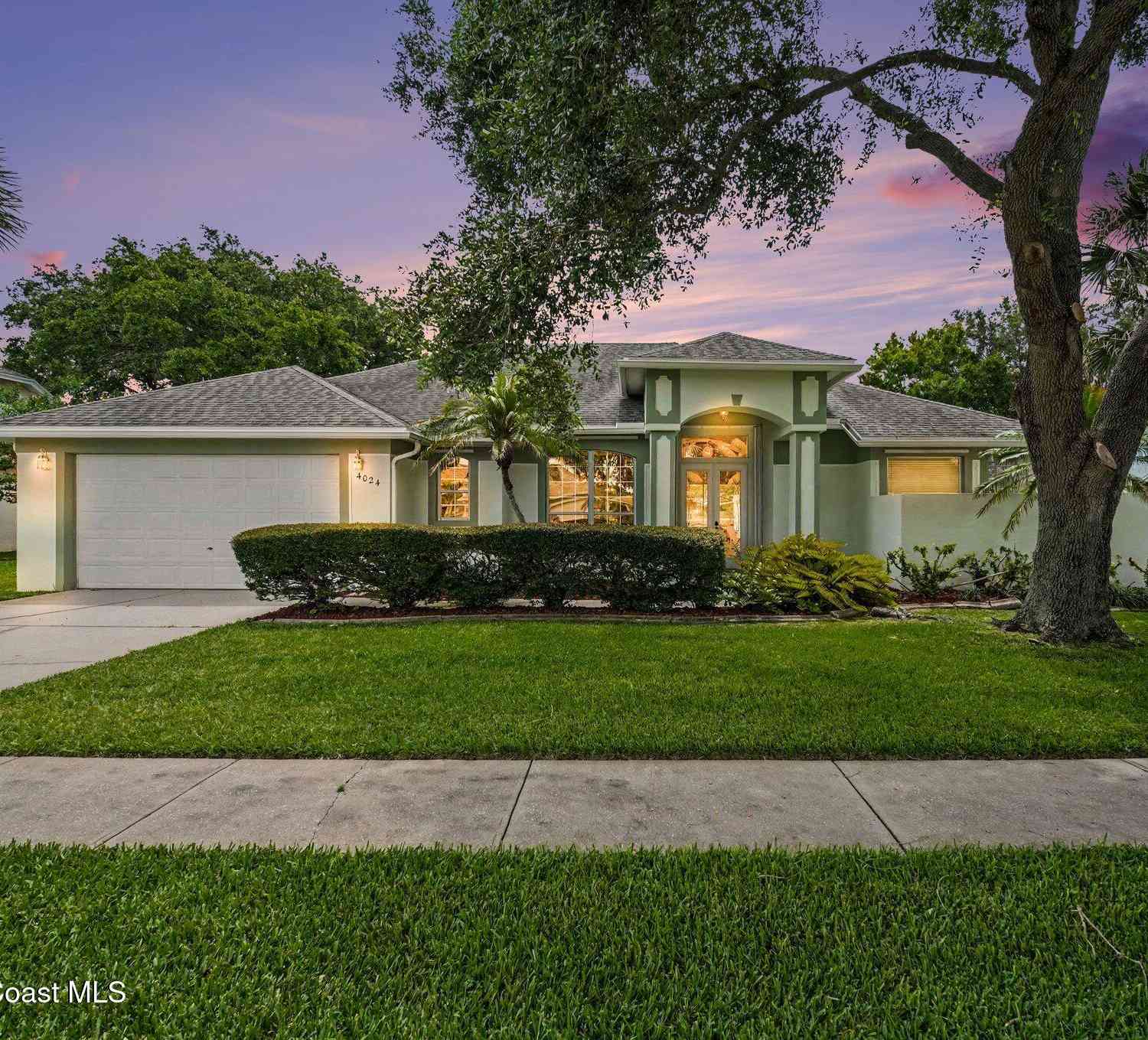 Homes For Sale - 4024 Sand Ridge Drive<br/> Merritt Island, FL 32953