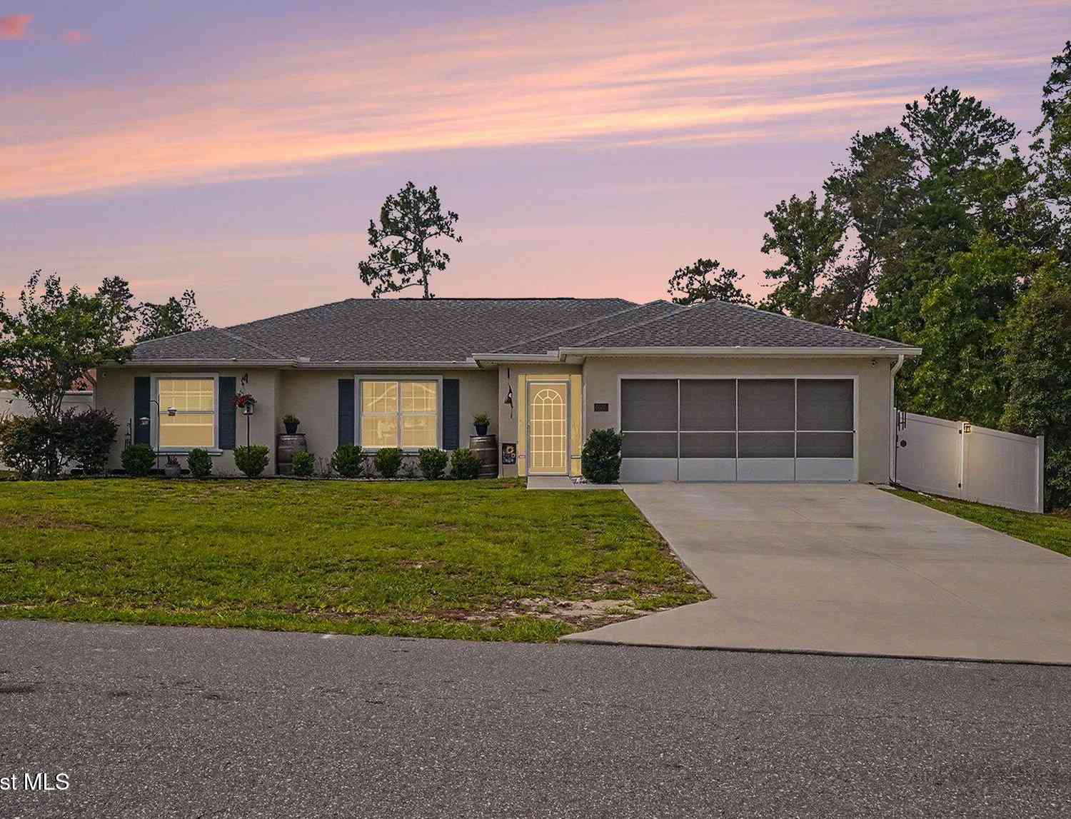 Homes For Sale - 6548 SW 131st Place<br/> Ocala, FL 34473