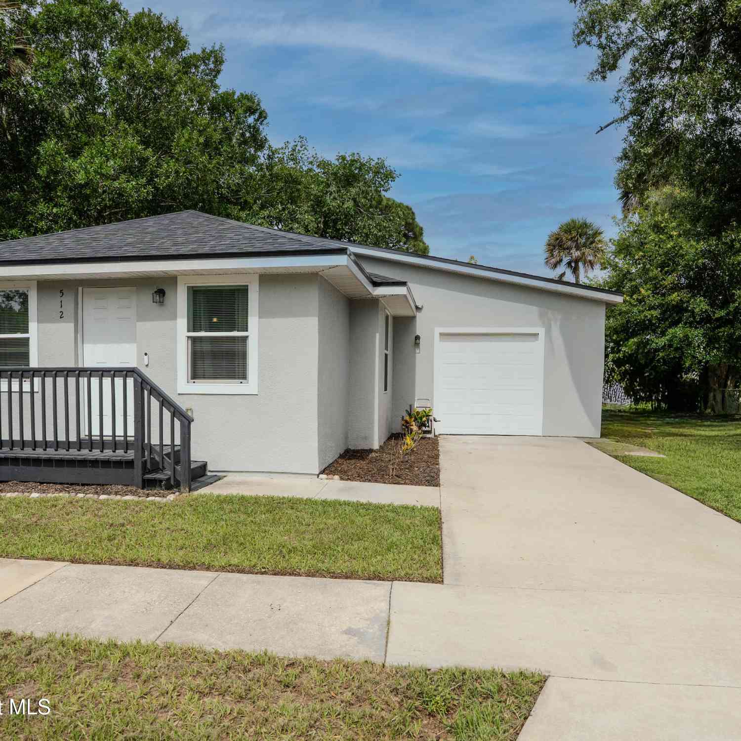 Homes For Sale - 512 Canaveral Avenue<br/> Titusville, FL 32796
