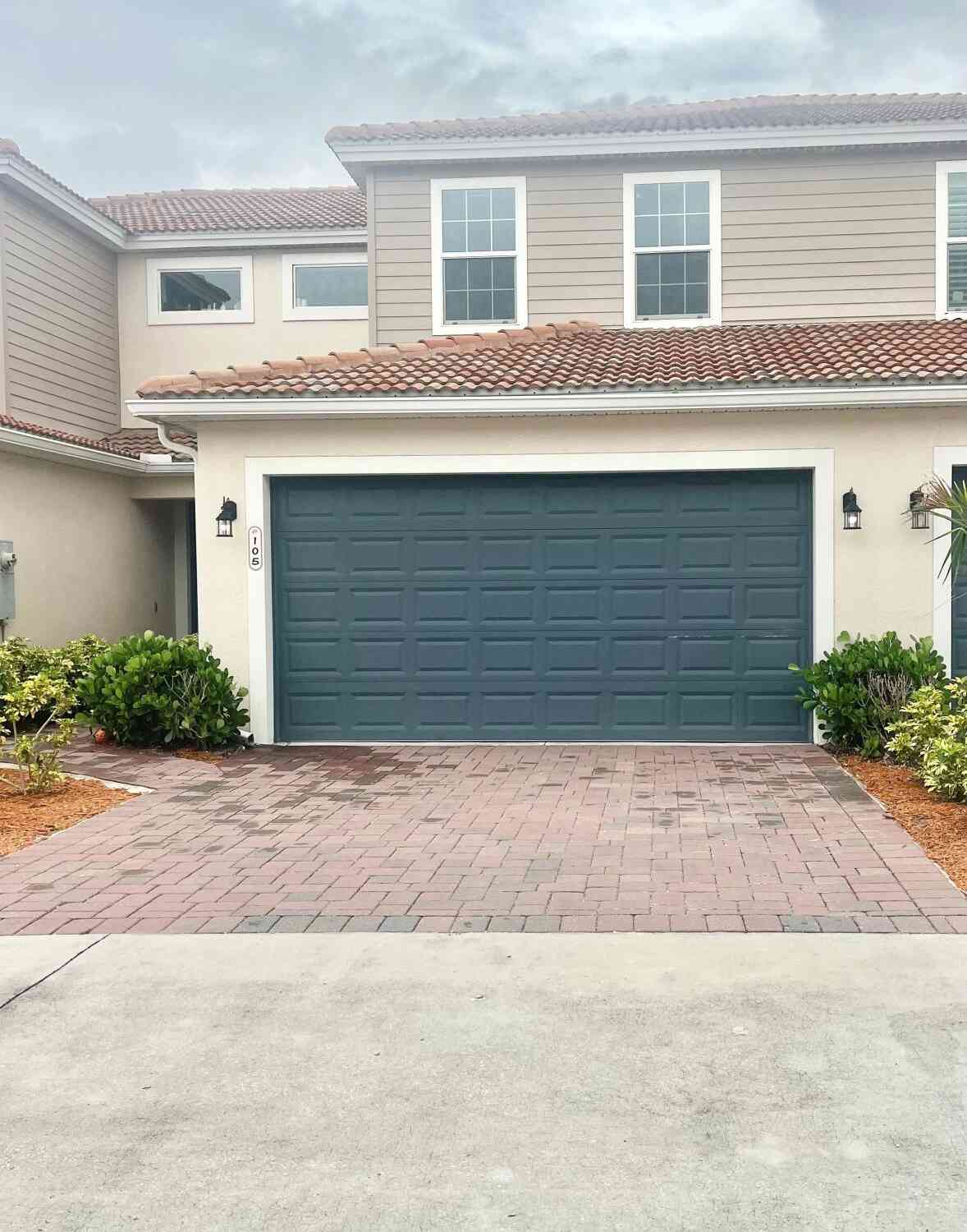 Townhouse For Sale - 1800 Noel Place #105<br/> Melbourne, FL 32935