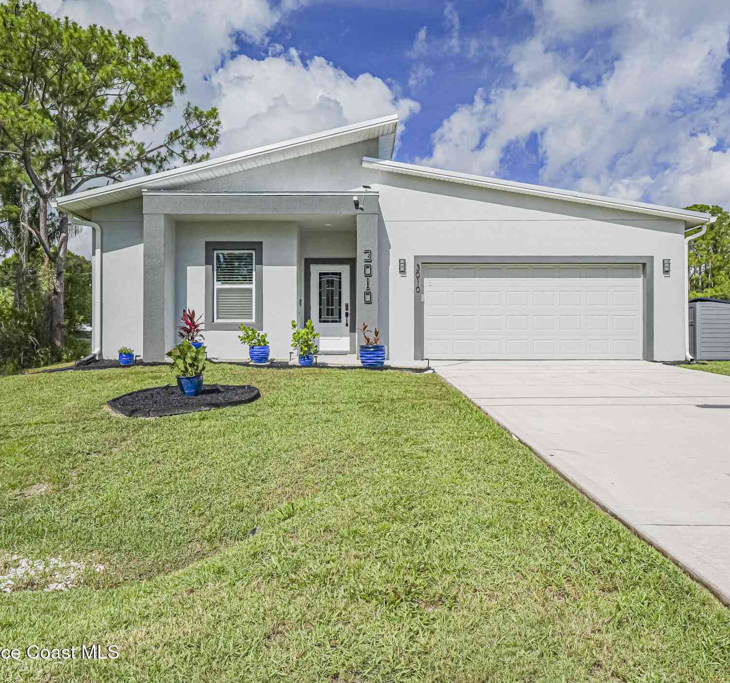 Homes For Sale - 3010 Eldron Boulevard<br/> Palm Bay, FL 32909