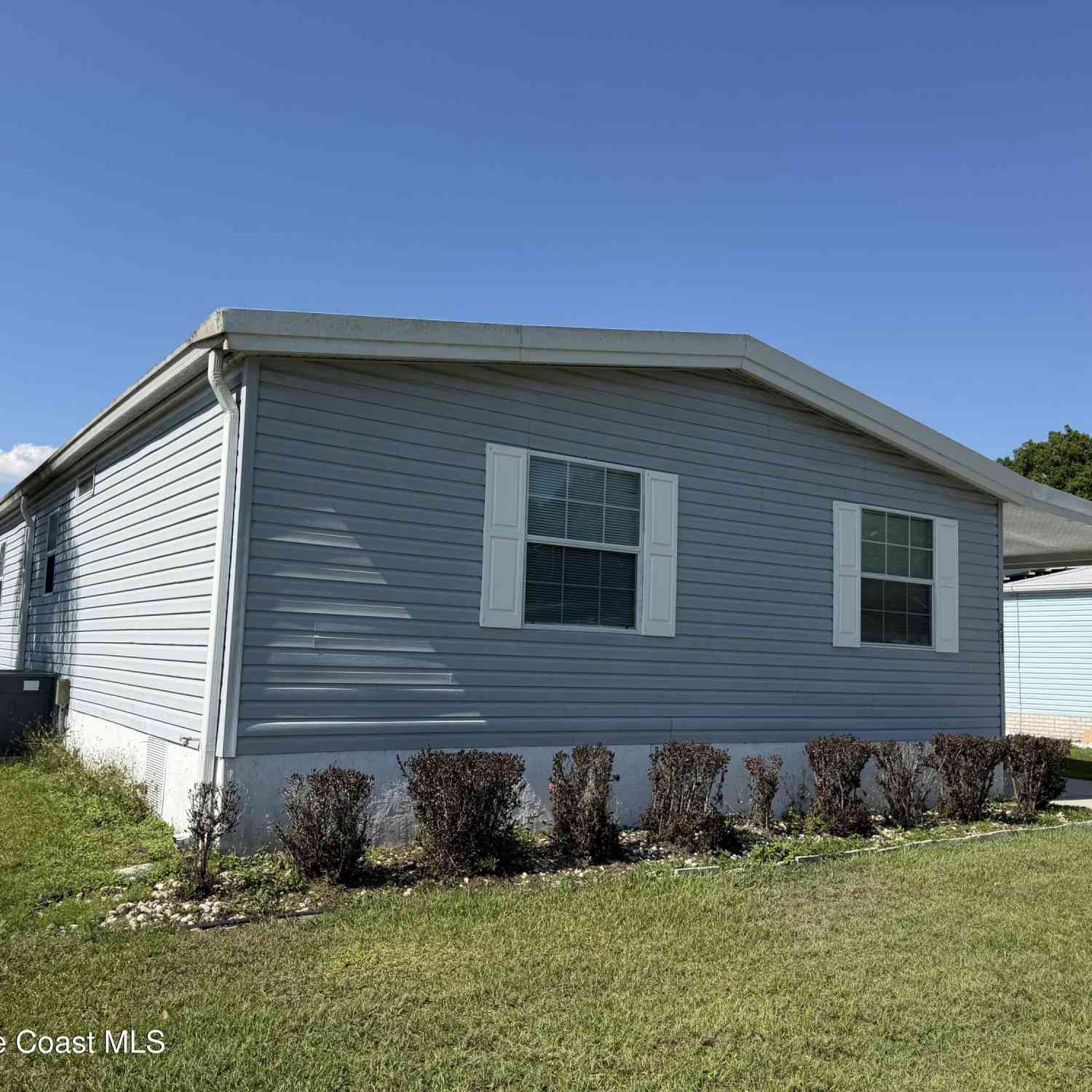 Mobile Home For Sale - 2637 Einwood Drive<br/> Kissimmee, FL 34758
