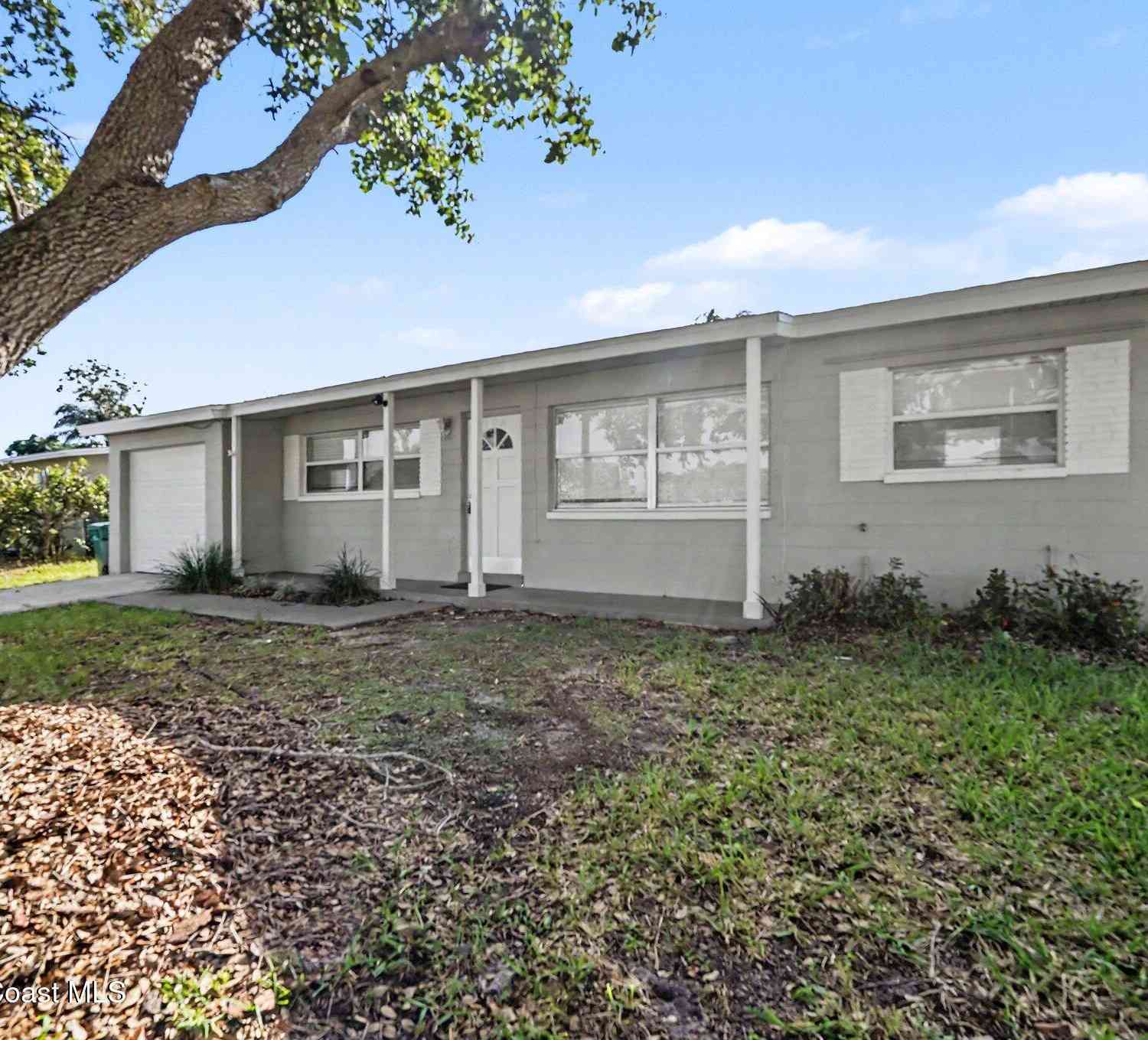Homes For Sale - 705 Renner Avenue<br/> Melbourne, FL 32935
