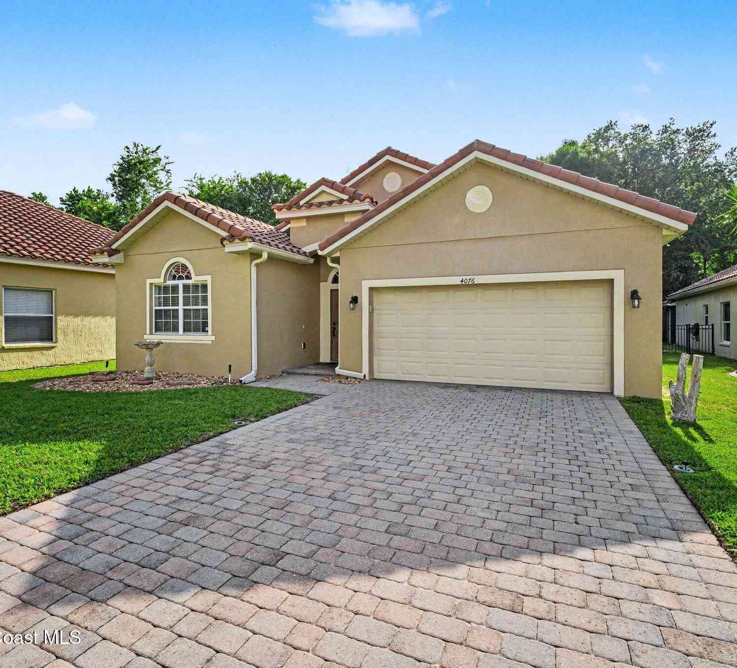 Homes For Sale - 4076 Fitzroy Reef Drive<br/> Mims, FL 32754