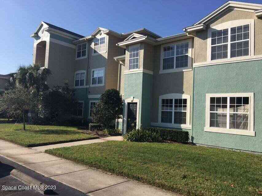 Condo For Rent - 5663 Star Rush Drive #105<br/> Melbourne, FL 32940