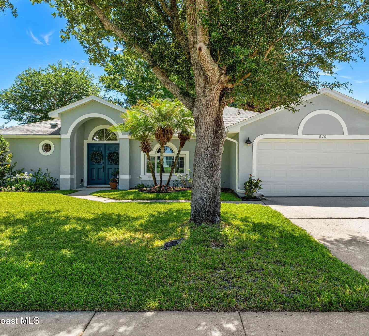 Homes For Sale - 676 Sheridan Woods Drive<br/> Melbourne, FL 32904