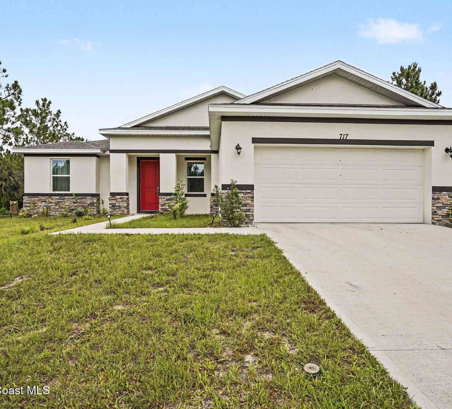 Homes For Sale - 717 Sandpiper Street<br/> Palm Bay, FL 32908
