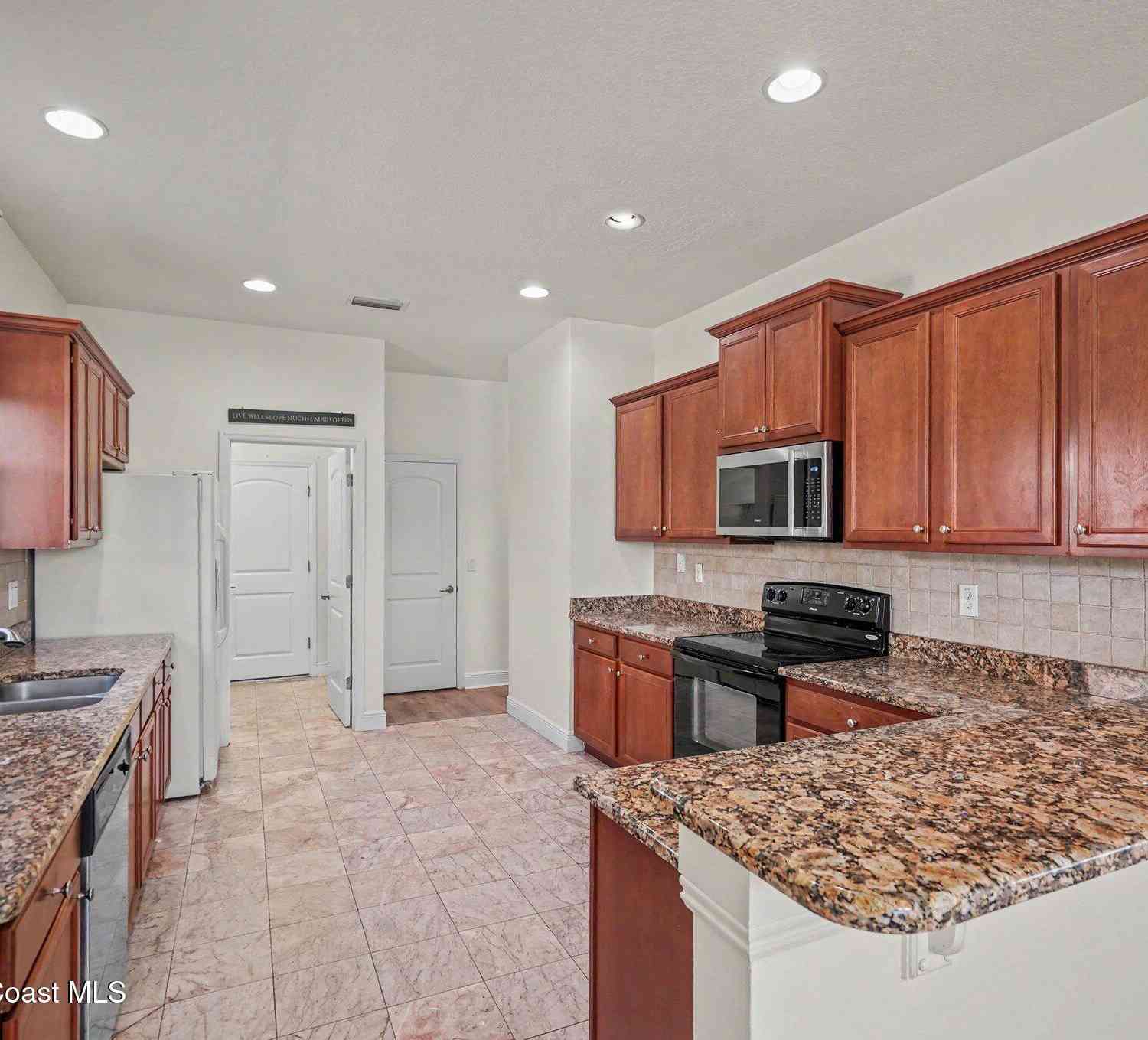Homes For Sale - 1497 Alaqua Way<br/> Melbourne, FL 32904