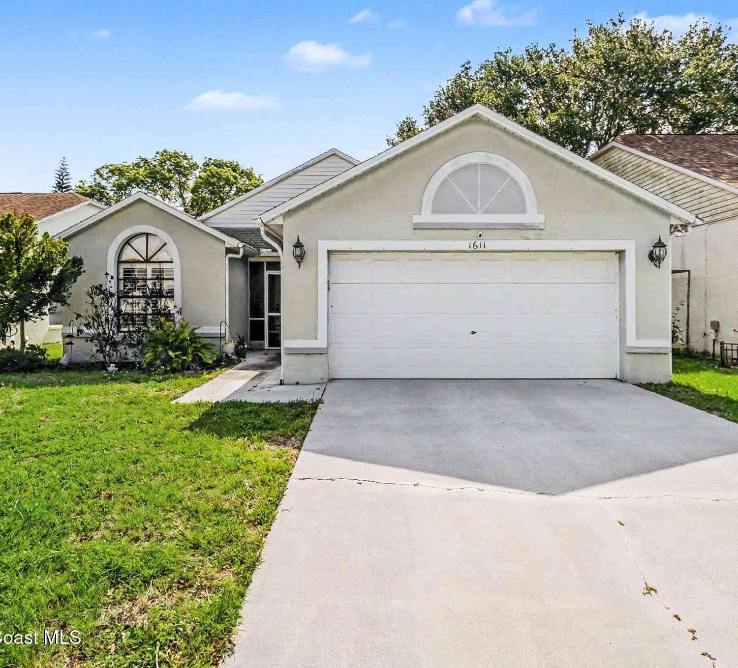 Homes For Rent - 1611 Clover Circle<br/> Melbourne, FL 32935
