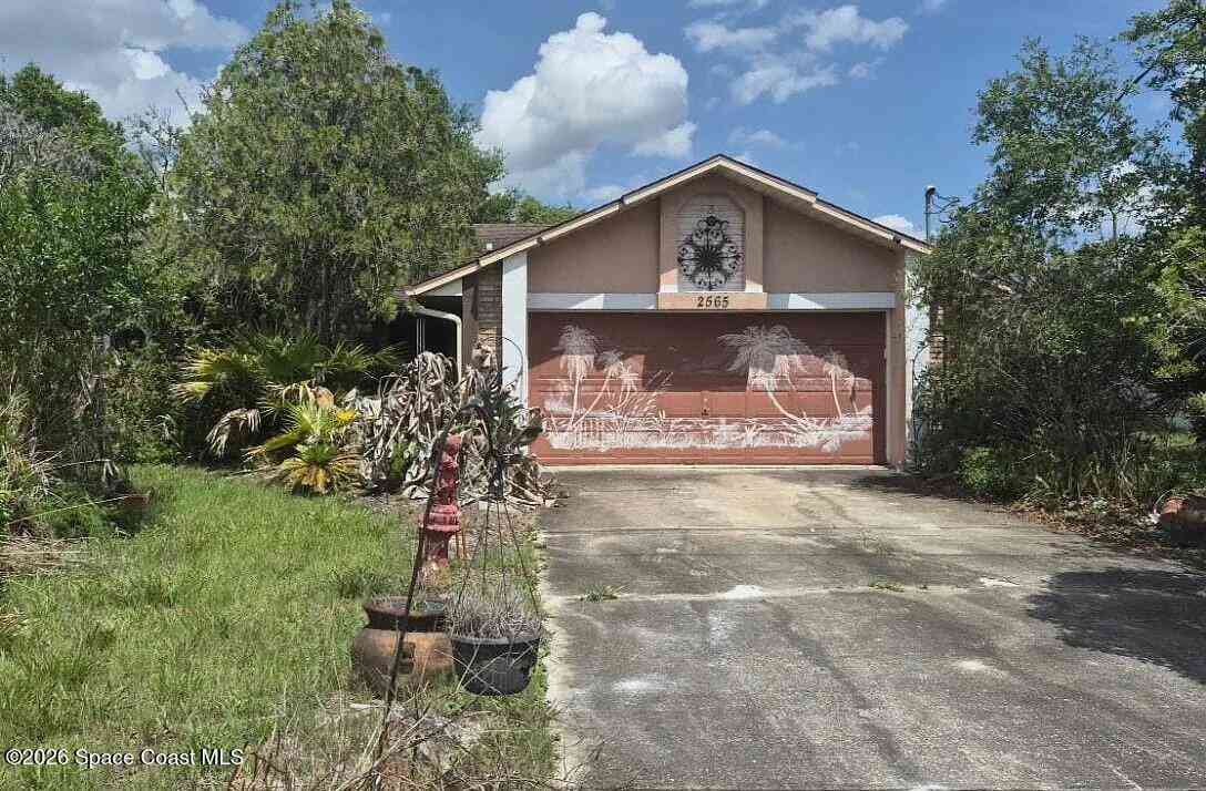 Homes For Sale - 2565 E Dorchester Drive<br/> Deltona, FL 32738