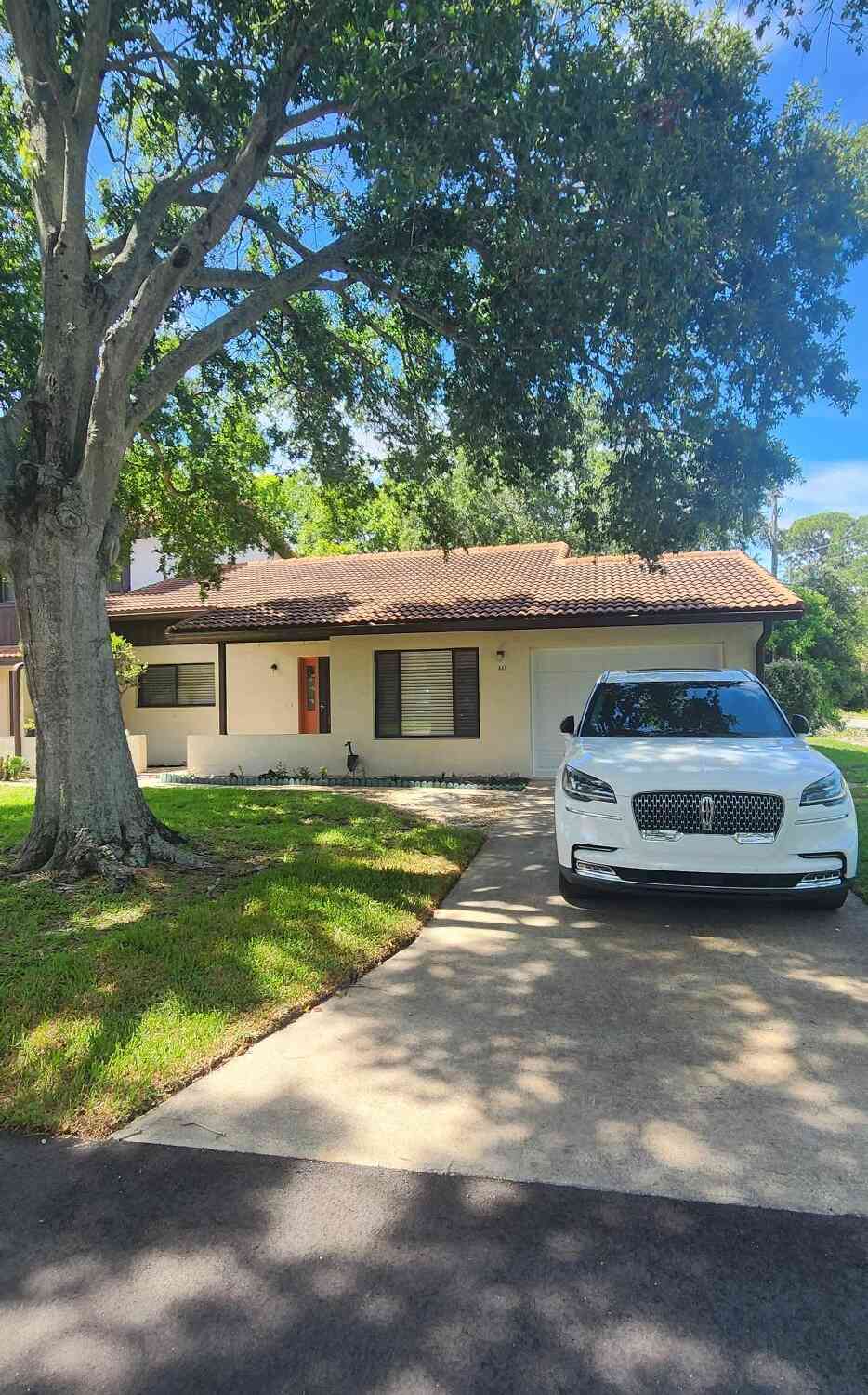 Condo For Rent - 255 S Tropical Trail #AA-1<br/> Merritt Island, FL 32952