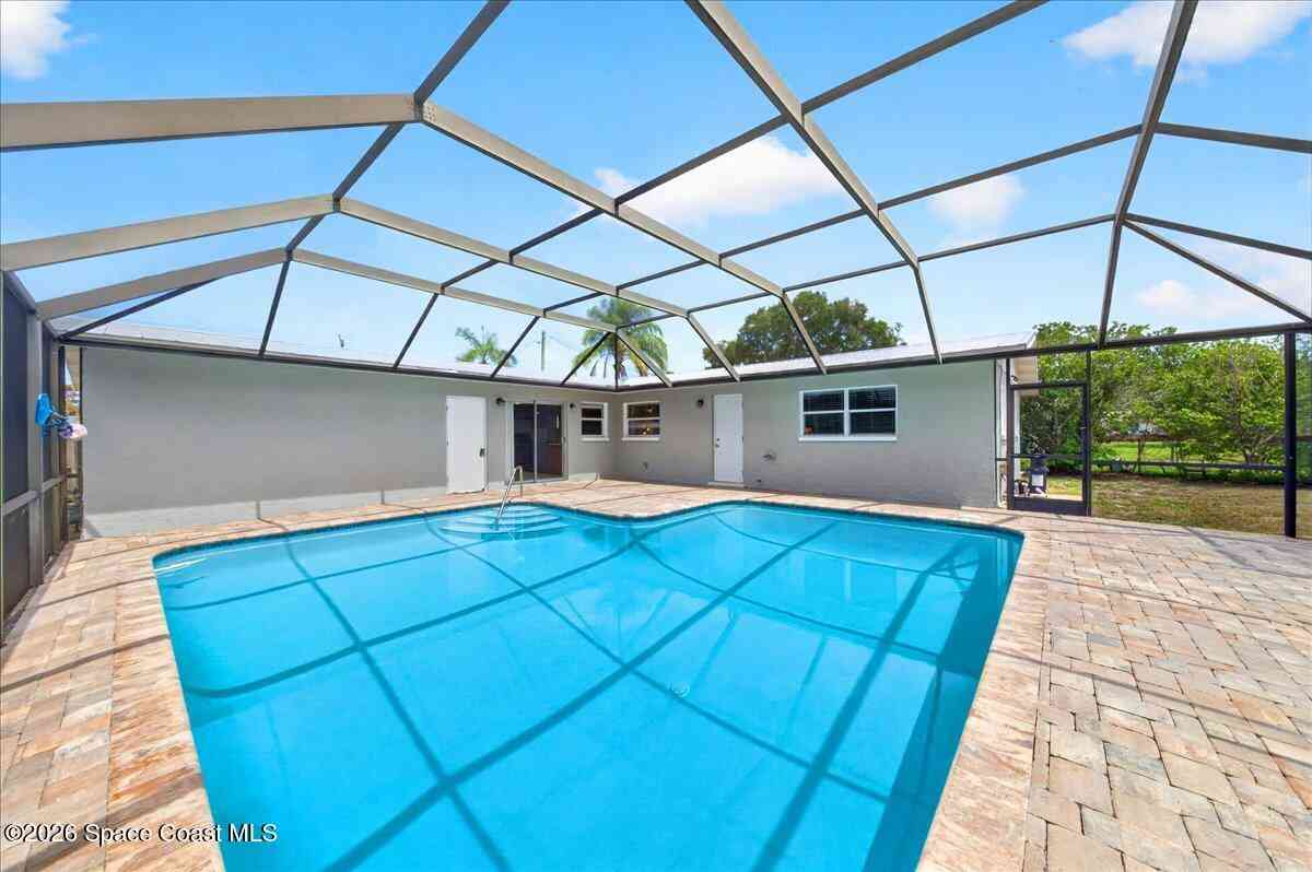 Homes For Sale - 545 S Courtenay Parkway<br/> Merritt Island, FL 32952