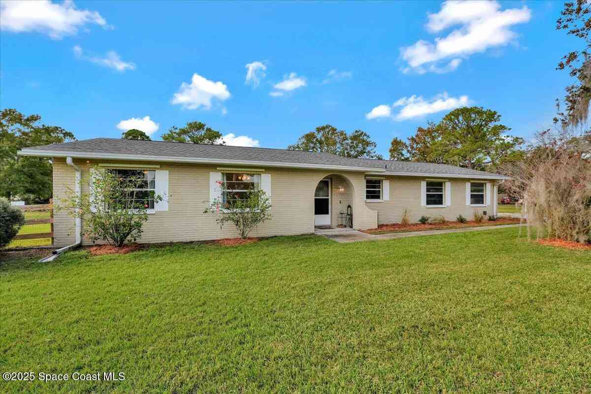 Homes For Sale - 2715 Marshall Court<br/> Cocoa, FL 32926