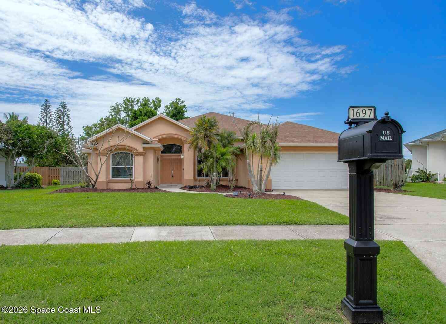 Homes For Sale - 1697 Atrium Drive<br/> Brevard County, Melbourne, FL 32935