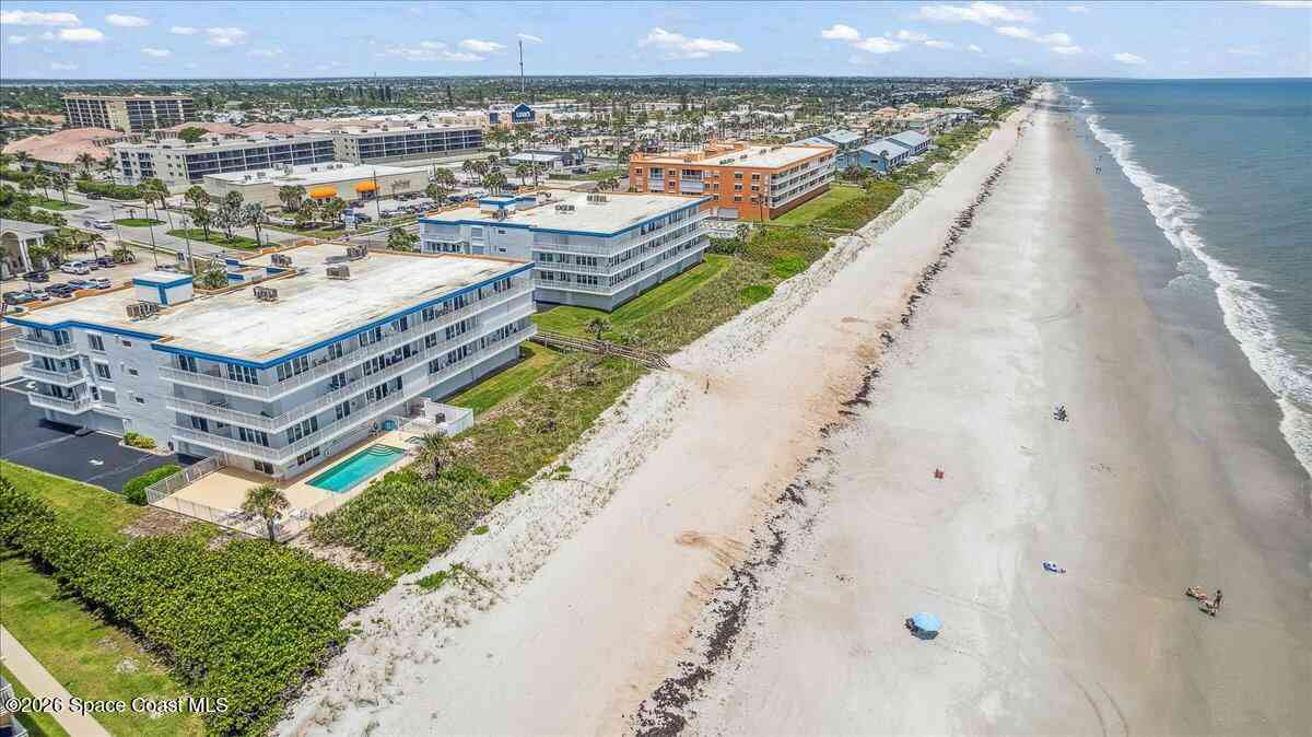 Condo For Rent - 1965 Jimmy Buffett Memorial Highway #302<br/> Indian Harbour Beach, FL 32937