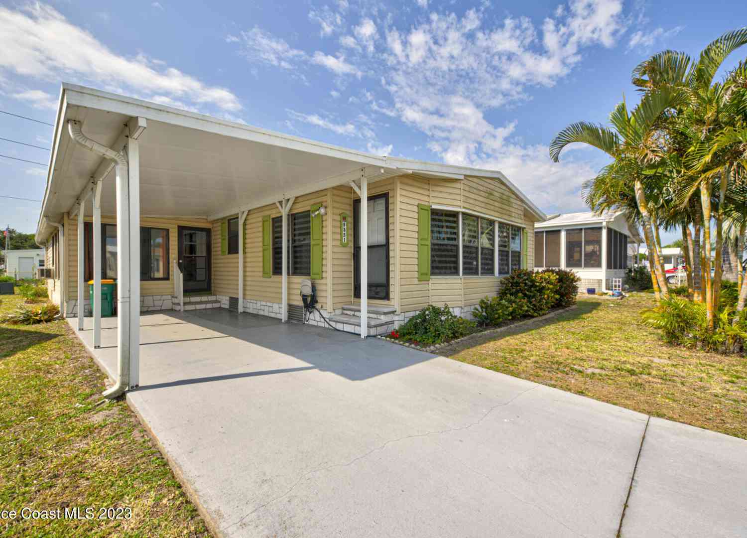 Mobile Home For Sale - 5351 Bannock Street<br/> Brevard County, Micco, FL 32976
