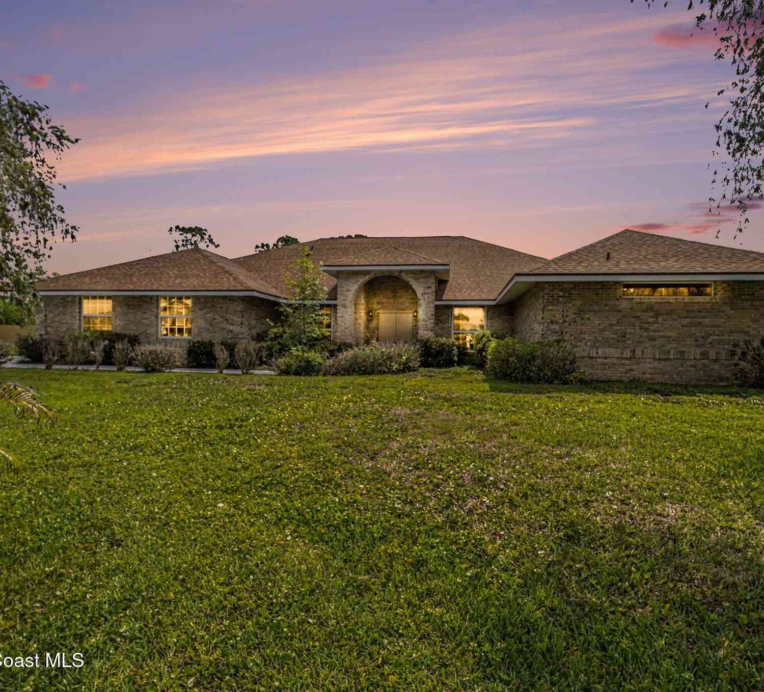 Homes For Sale - 3663 Meadowlark Way<br/> Brevard County, Melbourne, FL 32904
