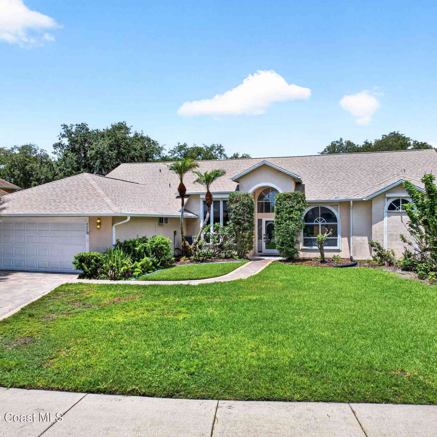 Homes For Sale - 4255 Savannahs Trail<br/> Merritt Island, FL 32953