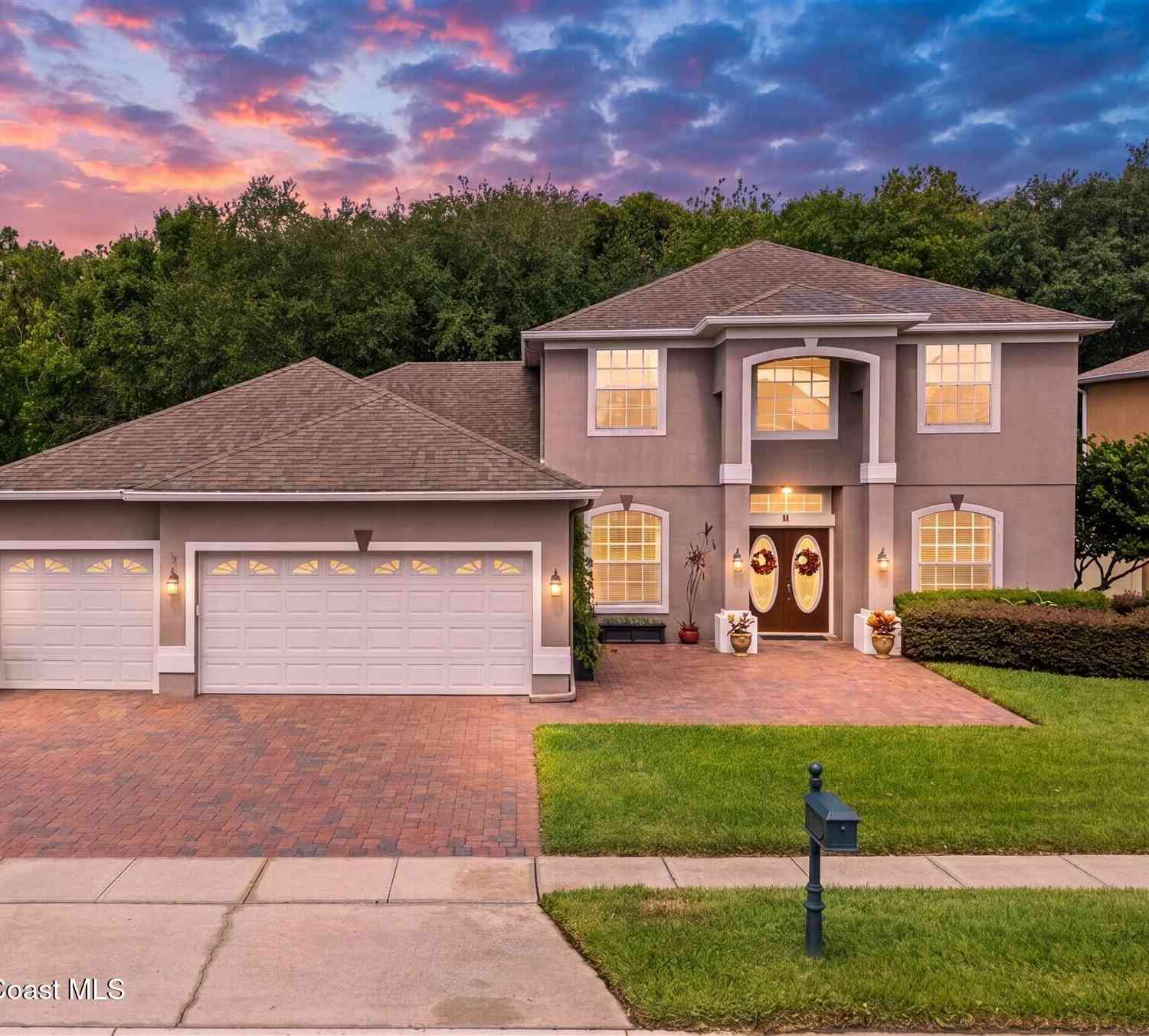 Homes For Sale - 2438 Greenwillow Drive<br/> Orange County County, Orlando, FL 32825