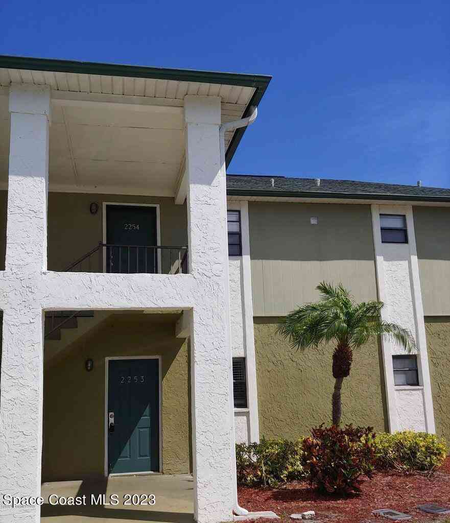 Condo For Rent - 2253 Flower Tree Circle<br/> Melbourne, FL 32935