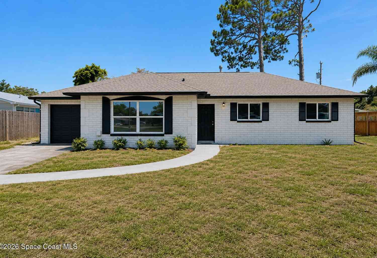 Homes For Sale - 949 Lexington Road<br/> Rockledge, FL 32955