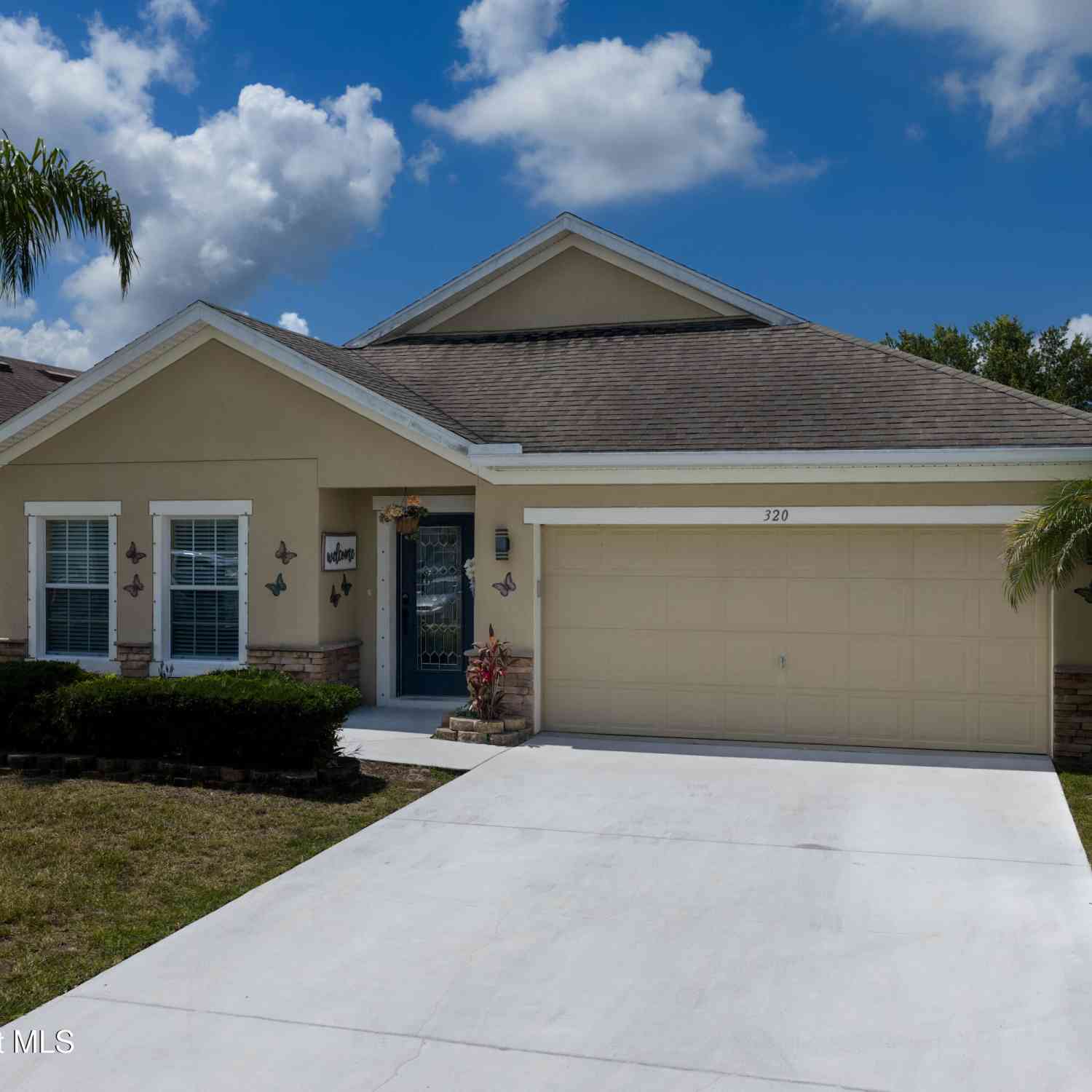 Homes For Sale - 320 Wishing Well Circle<br/> Palm Bay, FL 32908