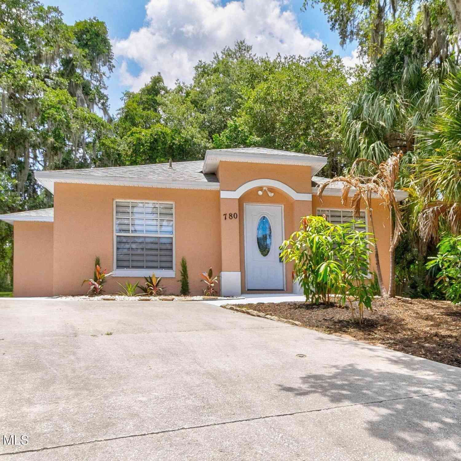 Homes For Sale - 780 Everglades Court<br/> Titusville, FL 32780