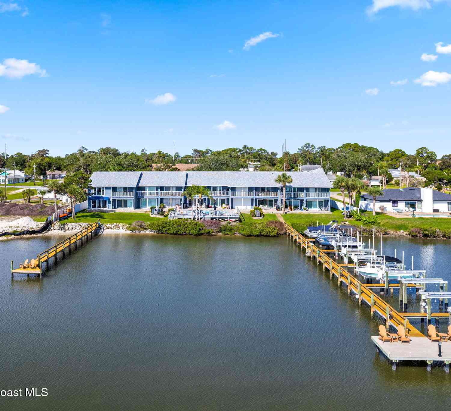 Townhouse For Sale - 1909 S Riverside Drive #10<br/> Edgewater, FL 32141