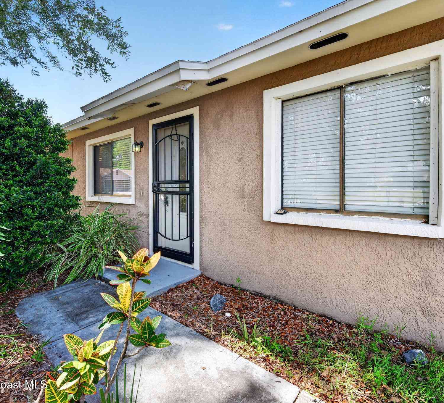 Homes For Sale - 959 Sablon Street<br/> Palm Bay, FL 32909