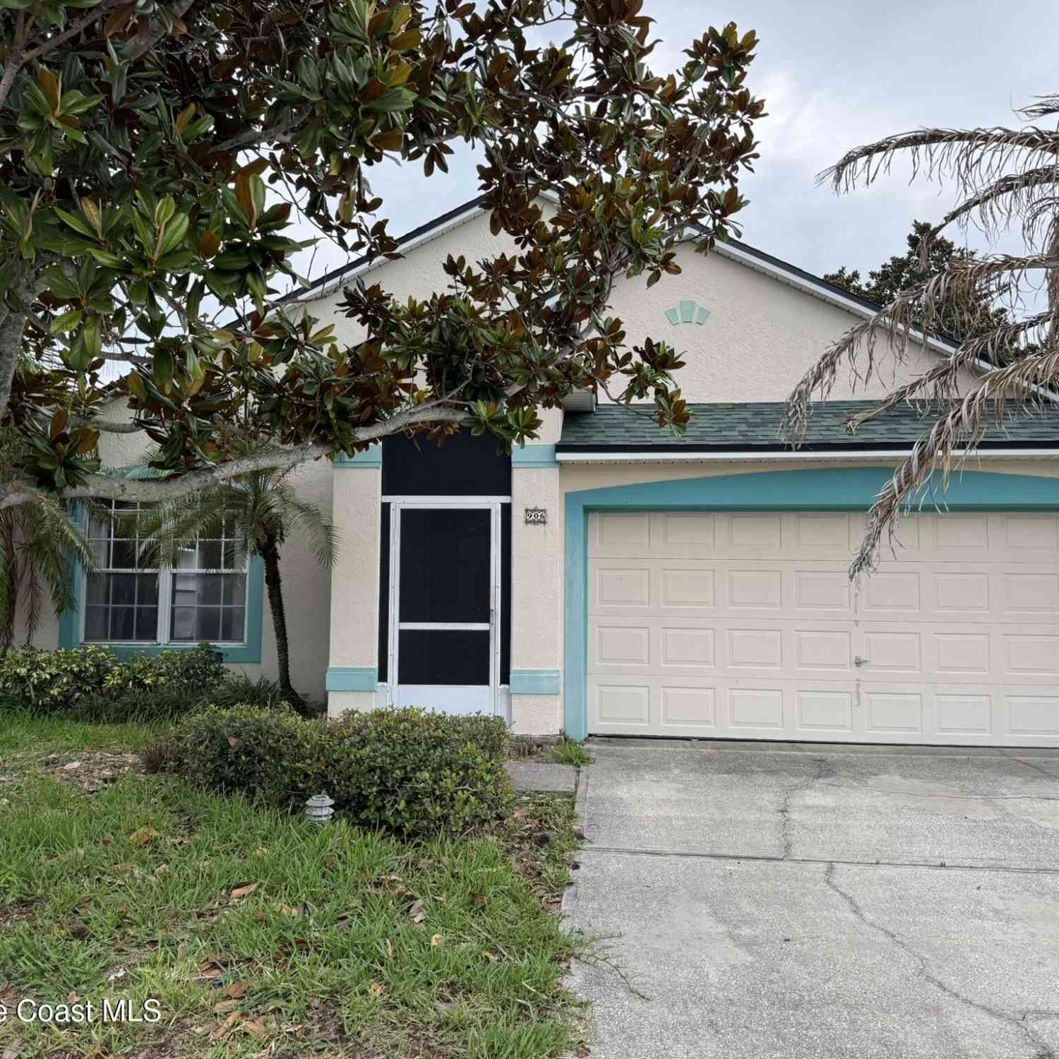 Homes For Sale - 906 Shaw Circle<br/> Melbourne, FL 32940