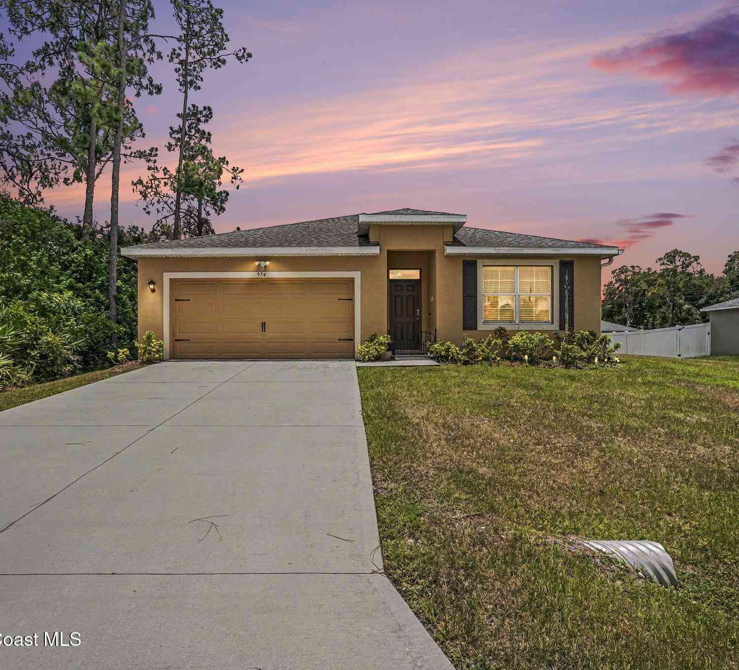 Homes For Sale - 974 Sablon Street<br/> Palm Bay, FL 32909