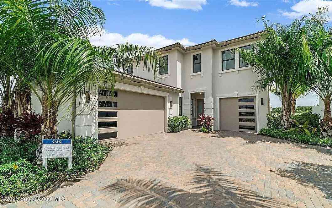 Homes For Sale - 7178 Montereal Path<br/> Lake Worth, FL 33467