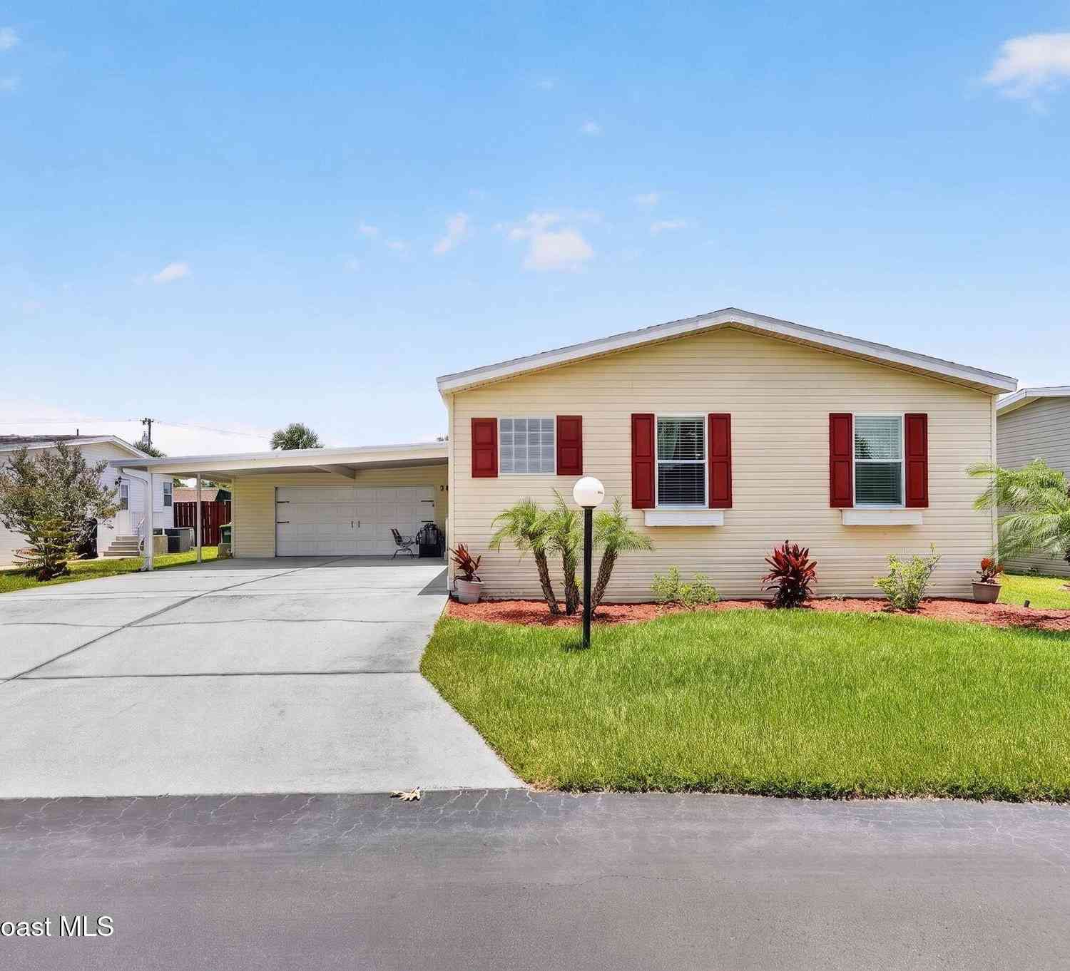 Mobile Home For Sale - 785 Outer Drive<br/> Cocoa, FL 32926