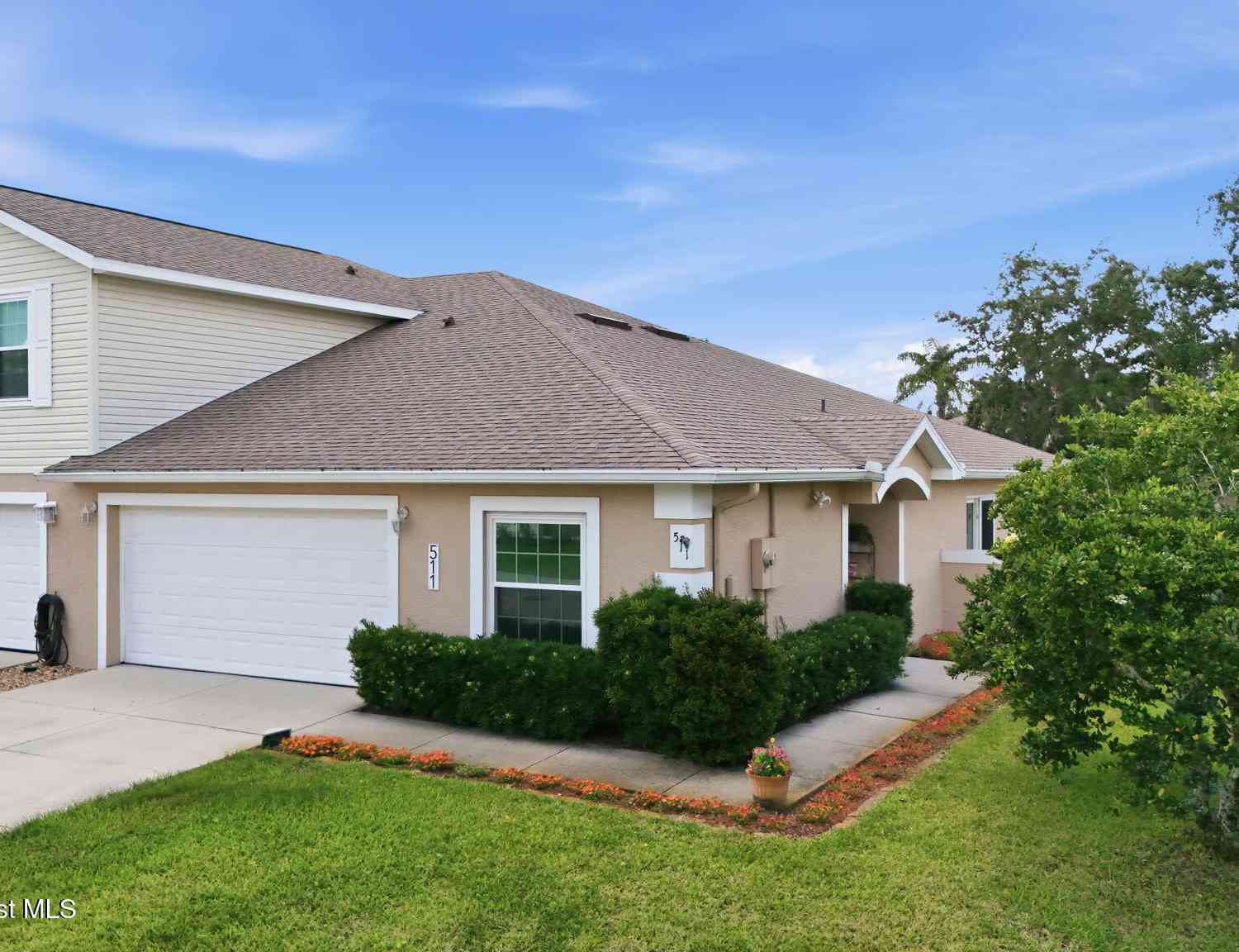 Homes For Sale - 511 L M Davey Lane<br/> Titusville, FL 32780