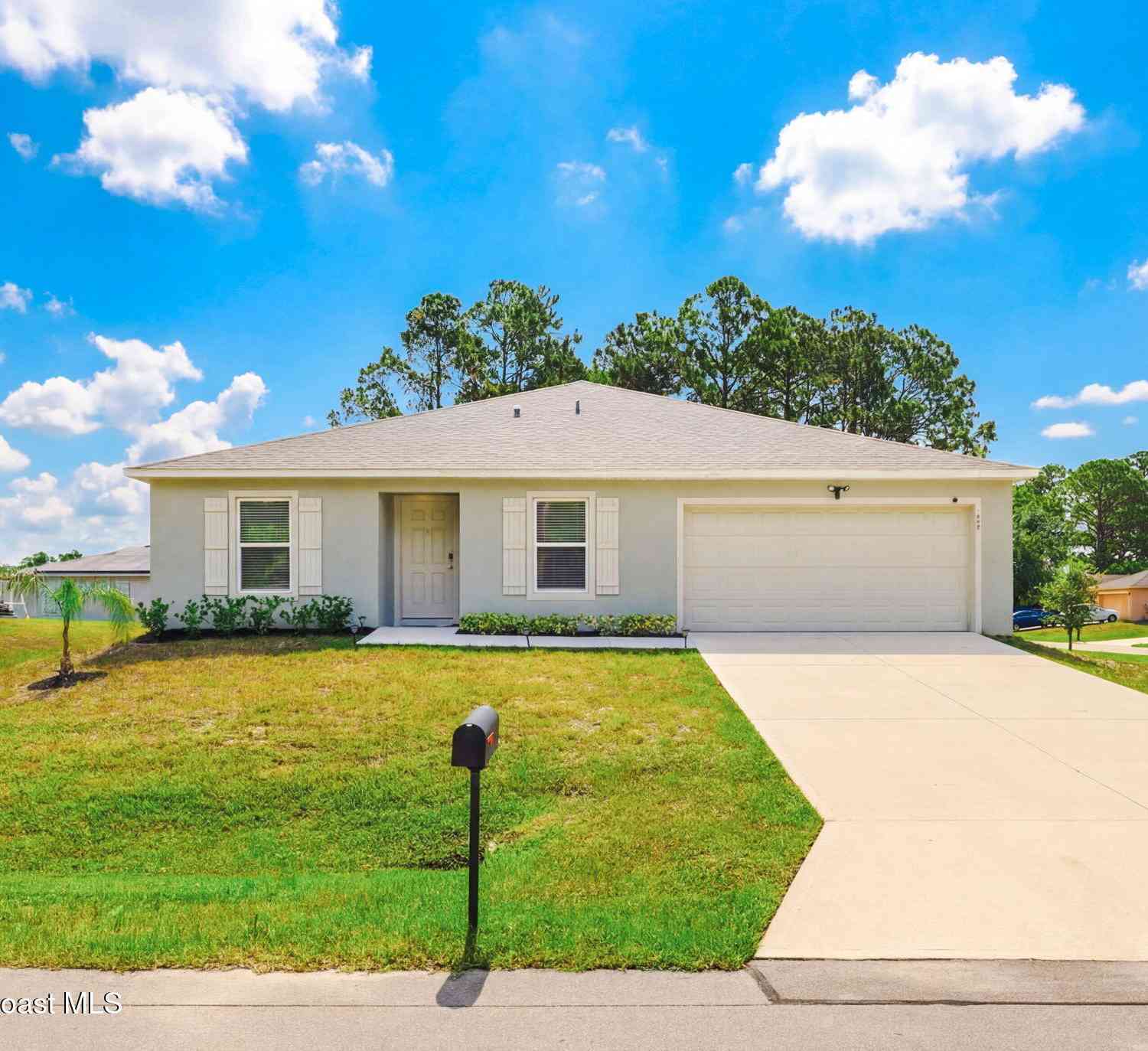 Homes For Sale - 199 Tile Avenue<br/> Palm Bay, FL 32908