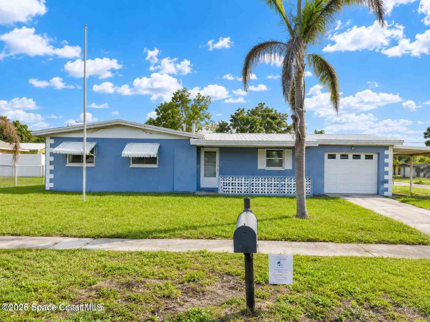 Homes For Sale - 1405 E Stetson Drive<br/> Cocoa, FL 32922