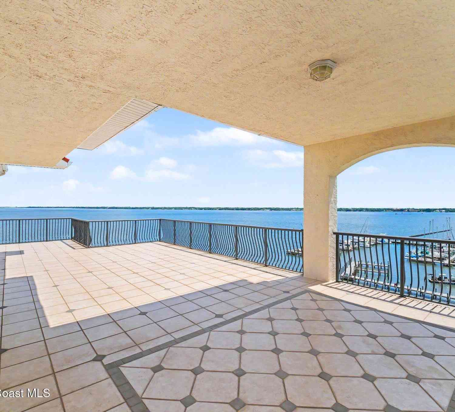 Condo For Sale - 19 N Indian River Drive #PH-1<br/> Brevard County, Cocoa, FL 32922