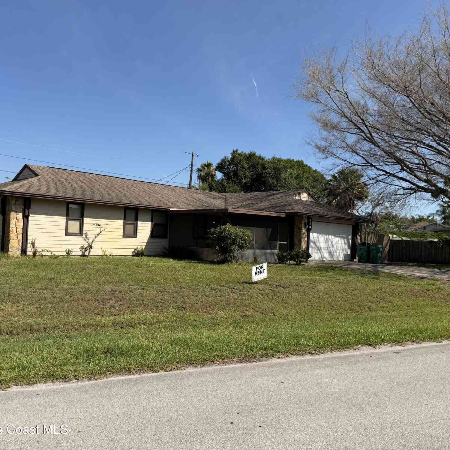 Homes For Rent - 450 Columbus Street<br/> Sebastian, FL 32958