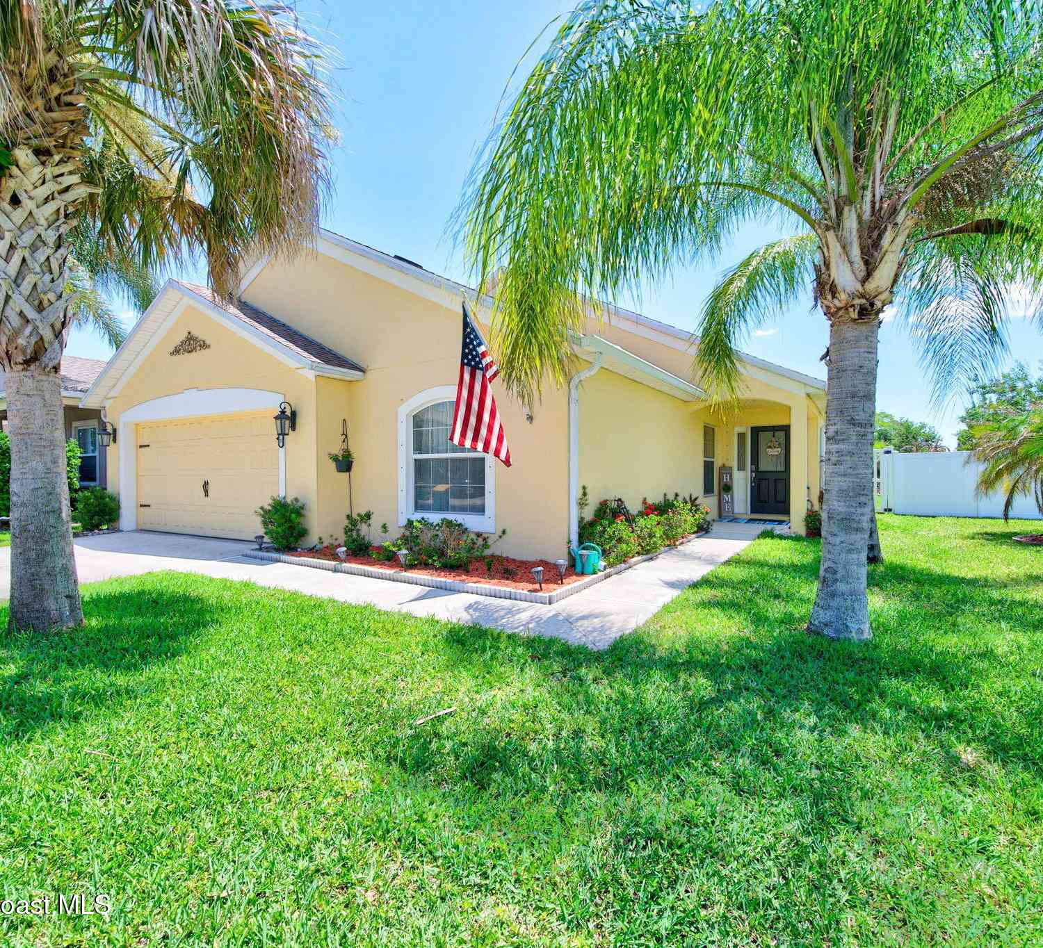 Homes For Sale - 3175 Constellation Drive<br/> Melbourne, FL 32940