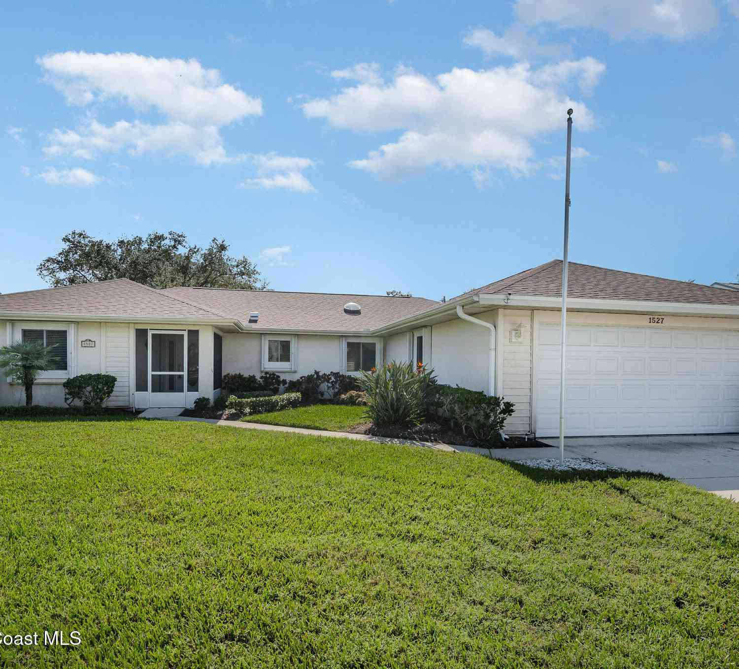 Homes For Sale - 1527 Frontier Drive<br/> Melbourne, FL 32940
